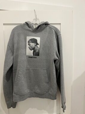 Primitive  2Pac “No Changes” Gray Hoodie Mens Medium pullover sweatshirt.